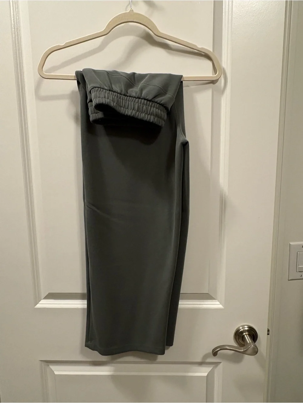 Makers Mark Sandwash Sage Green SET - Zip-Neck Pullover and Pants WOMENS